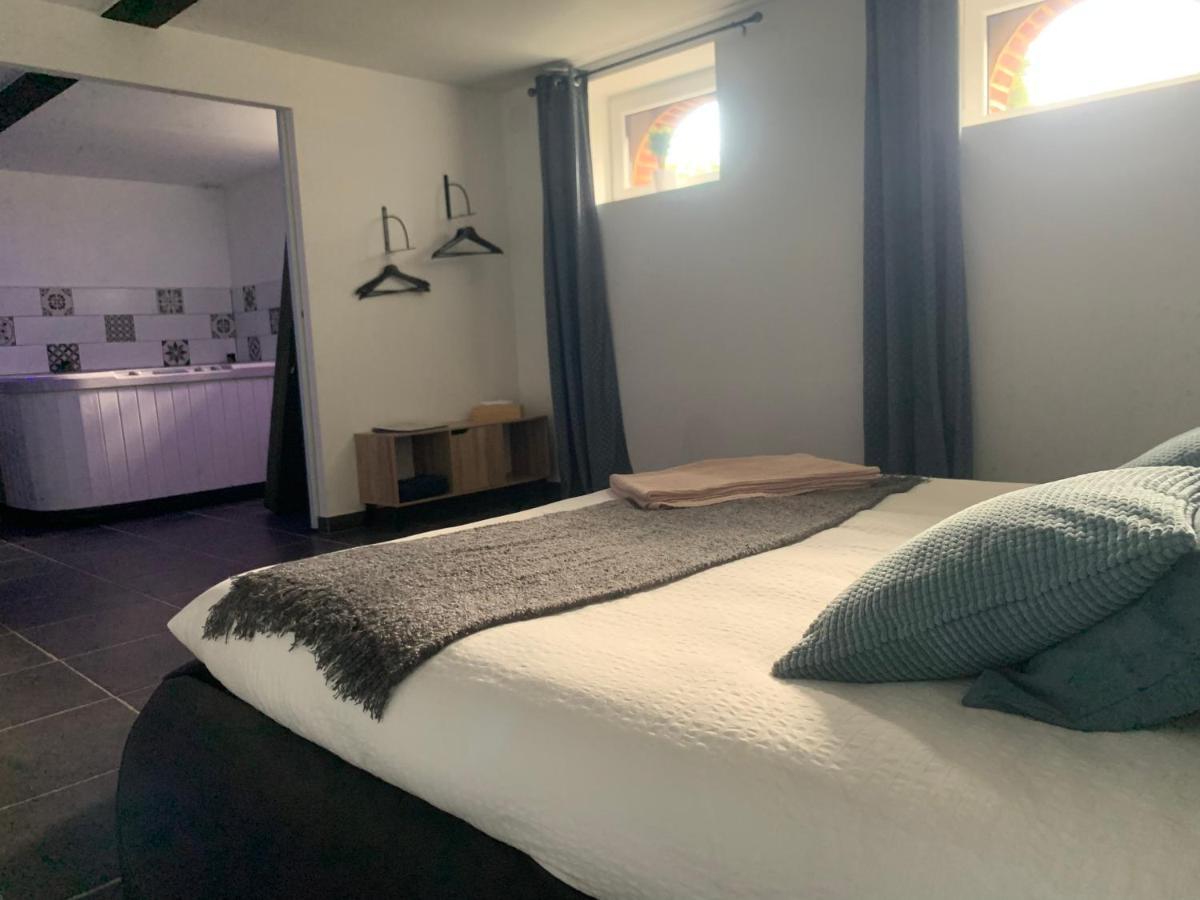 Aux Fines Bulles Gite Et Chambres D Hotes Neuve-Maison Екстериор снимка